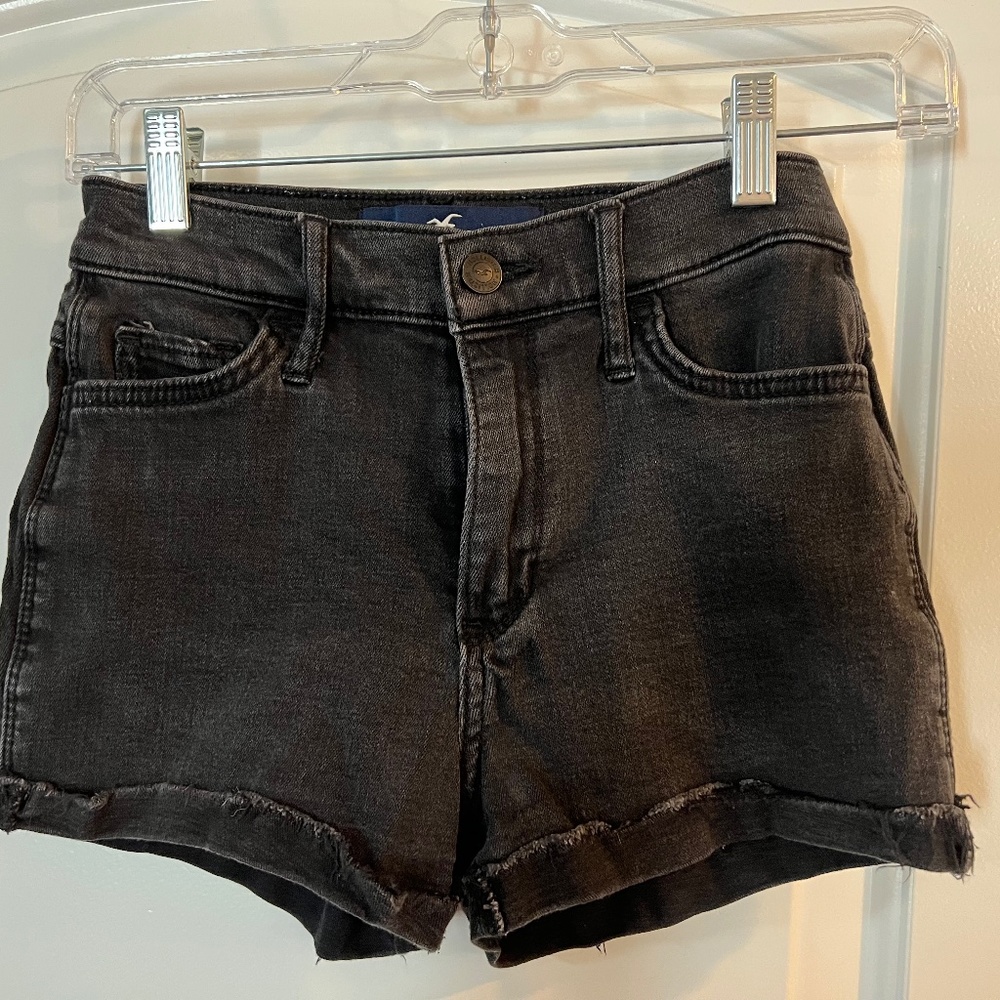 Hollister Black High Rise Short short